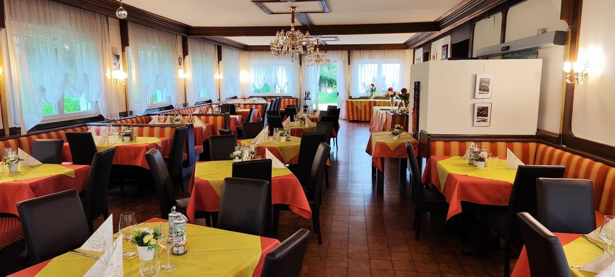 Hotel Regina Del Bosco Ronzone Esterno foto
